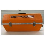 $$$$ Highly Collectible & Sought After!! Vintage Flynn Series III O-Two Systems EMS Resuscitation Unit With D Cylinder, O2 Regulator & More - In Great Vintage Condition!