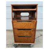 Mobile Standing Podium Desk with 3 Drawers – Includes lockable wheels for easy mobility – Perfect for home offices, clinics, or labs – Great Condition!