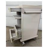 Medical Supply Storage Trolley Crash Cart – Reliable, sturdy design – Multiple compartments for organized storage – Easy to maneuver –Great Condition!