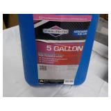 5 gallon Briggs and Stratton Fuel F...