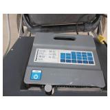 MAGNUM ROBOTIC POOL VACUUM