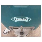 TENNANT R3 READY SPACE CARPET MACHINE