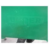 MOP BUCKETS, WRINGER AND WINDOW WASHING BUCKET