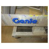 GENIE PERSONNEL LIFT