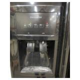 FRIGIDAIRE REFRIGERATOR FREEZER WITH ICE AND WATER