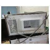MICROWAVE OVENS