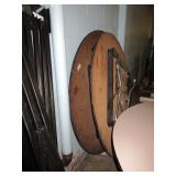 ROUND FOLDING TABLES