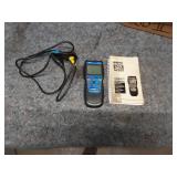 Digital CanOBD2 Code Reader with Manual and Cables