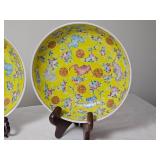 Chinese Familie Rose Yellow Ground Plates Maked Qing Dynasty