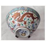 Qing Dynasty Wan Bowl Adorned with Dragons with Two Bat Detailed Dishes