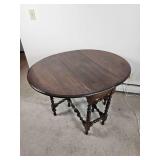 Antique Victorian Gate Leg Drop Leaf Table