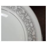 Elegant Noritake Naples Pattern Chinaware Service