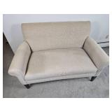 Contemporary Cream Plush Loveseat
