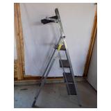 Skinny, Miny Folding Step Ladder