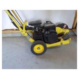 John Deere E35 Edger
