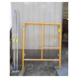 Scaffolding & Braces, Yellow, 60x76, w/ 4x 7’ brace pipes