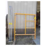 Scaffolding & Braces, Yellow, 60x76, w/ 4x 7’ brace pipes