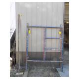 Scaffolding & Braces, Red & Blue, 60x76, with 2 - 7’ brace angle iron