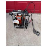 Husqvarna PW 2000 Pressure Washer with Wand