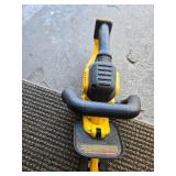 DeWalt 20V Max 22-inch Cordless Hedge Trimmer