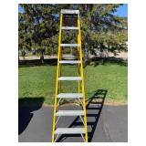 Keller 8-Foot Fiberglass Industrial Step Ladder Type I