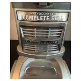 Used Shark Navigator Lift-Away Deluxe Vacuum Cleaner Model UV440