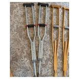 Metal and Wood Crutches Set