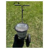 Yard Commander Lawn and Garden Spreader