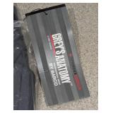 2 NEW GREY’S ANATOMY PROFESSIONAL WEAR BY BARCO TIE FRONT CARGO PANTS MEDIUM