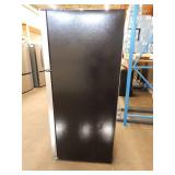 Vissani 18 cu. ft. Top Freezer Refrigerator