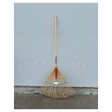 30" Bamboo Rake