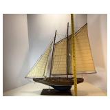 Model of Old Schooner 23"