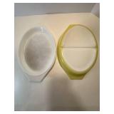 Pyrex Verde divided casserole dish with lid