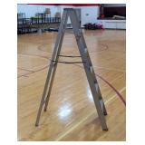 Aluminum 6 Foot Ladder by Keller Model 936