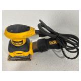 Dewalt Palm Grip Sander
