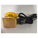 Dewalt Palm Grip Sander