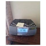Wedge Radio, Clock and CD Player