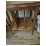 Vintage Stand 24" x 18" x 15"