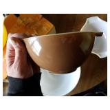 Pyrex Town and Country Bowl Set With Original Box