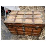 3- Vintage Trunks