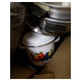 Selection of Kitchenware