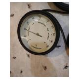 Clock/Barometer/Thermometer