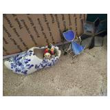 Large Christmas & Decor Lot