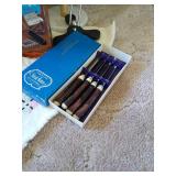 Kitchen Item Lot - Mostly Vintage