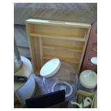 Kitchen Item Lot - Mostly Vintage