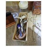 Kitchen Item Lot - Mostly Vintage