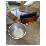 Kitchen Item Lot - Mostly Vintage