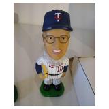 (2) Twins SGA Bobbleheads - Tom Kelly & Camilo Pascual