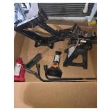 jacks and wheel chalks