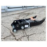 FUTURE Excavator Hydraulic Thumb Clip, 1-2 Ton